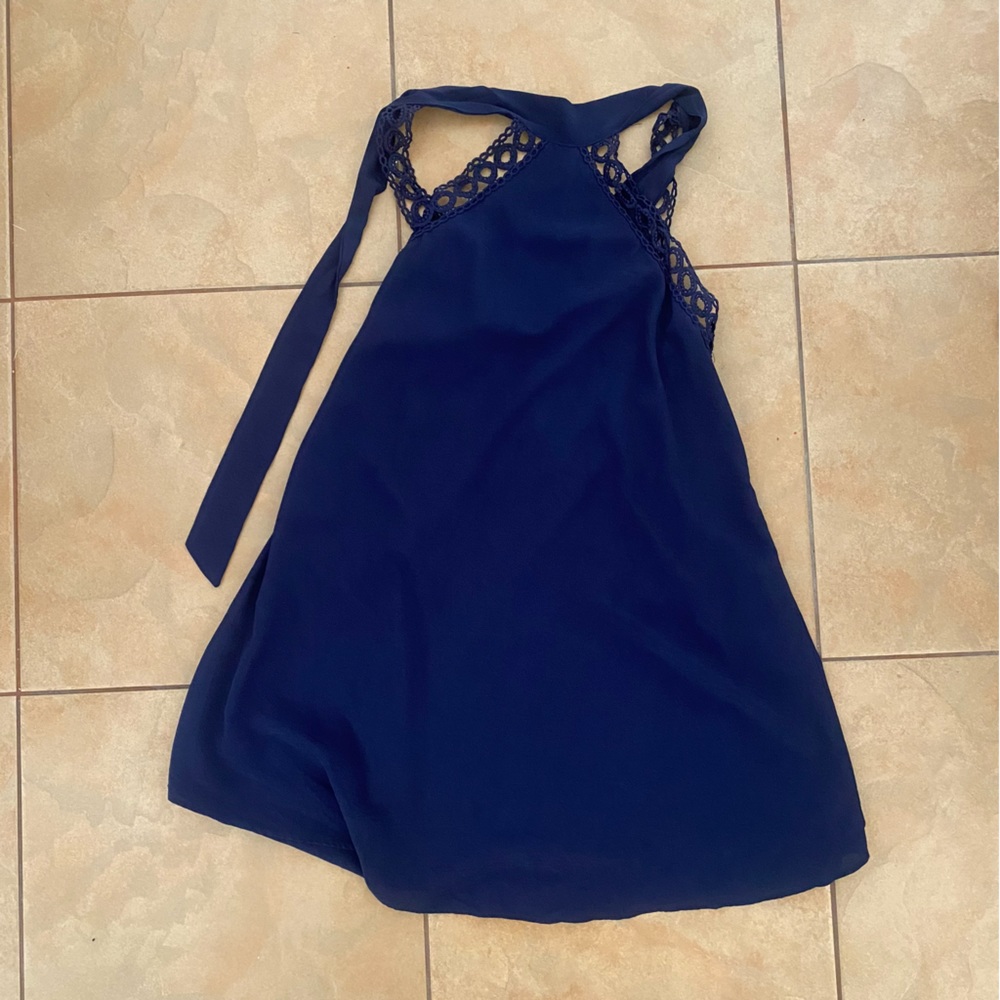 Lulu’s Navy Tie-Neck Dress